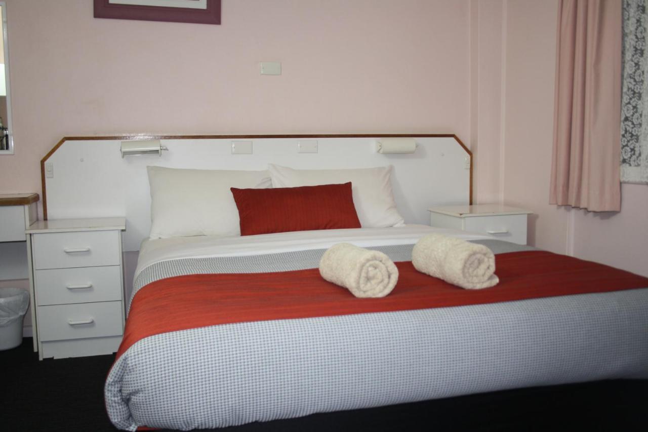 קוטמונדרה Bradman Motor Inn מראה חיצוני תמונה