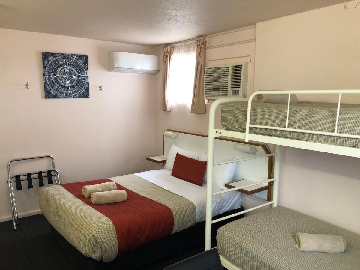 קוטמונדרה Bradman Motor Inn מראה חיצוני תמונה